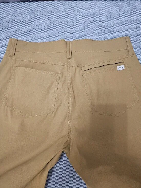NWT Orvis Men’s Tech Travel Pants – Khaki Chino – Size 34x29 - Picture 4 of 8